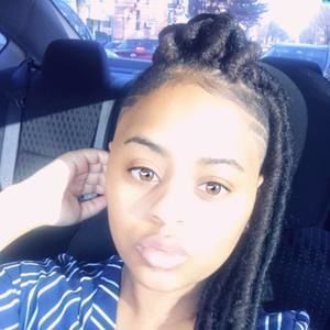 Meet your Posher, Kay